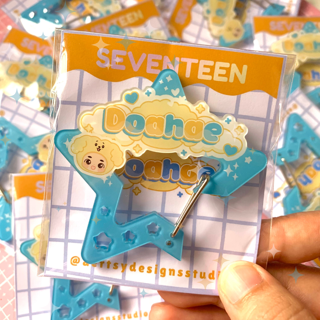 doahae carabiner acrylic | seventeen miniteen